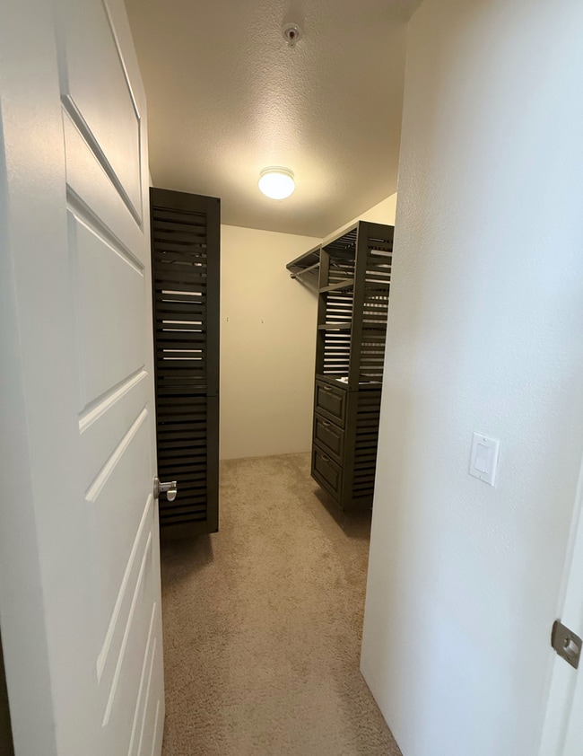 Building Photo - 3/2.5/2 Townhome is Kapolei- Pohakala at M...