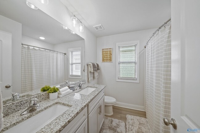 Building Photo - 6077 Thorntons Way Cir NW
