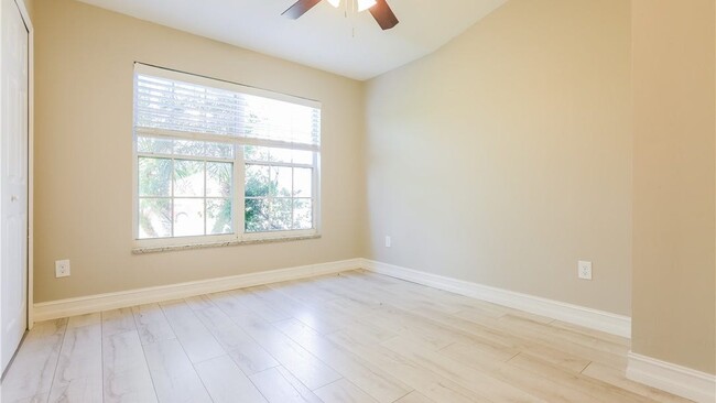 Building Photo - 4428 Kenvil Dr