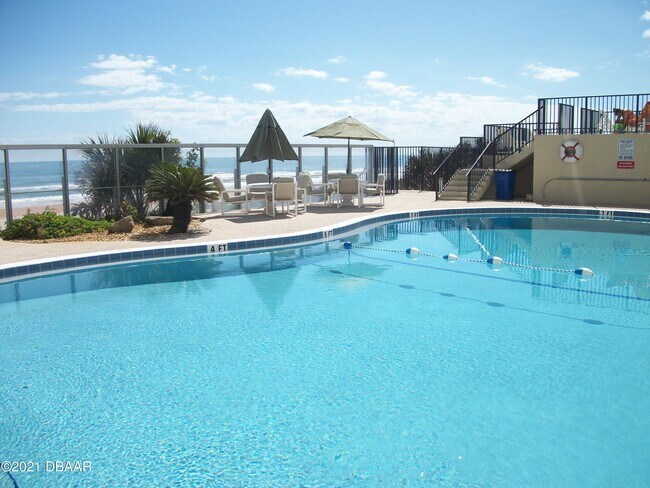 Building Photo - 1415 Ocean Shore Blvd