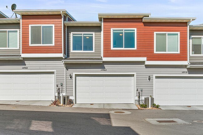 Building Photo - 14962 S Soft Whisper Wy