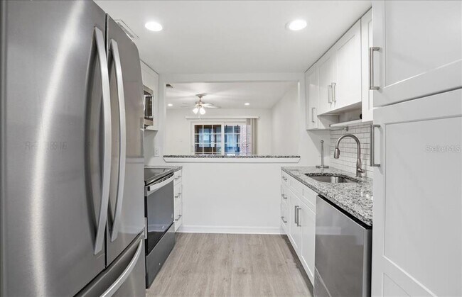 Building Photo - 8511 12th Way N