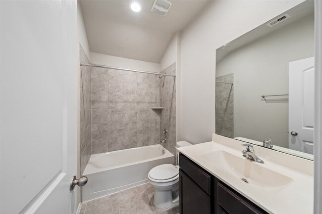 Building Photo - 13919 Leigh Lake Ln