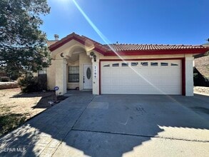 Building Photo - 7100 Oval Rock Dr