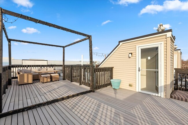 Building Photo - 3755 S Morgan St