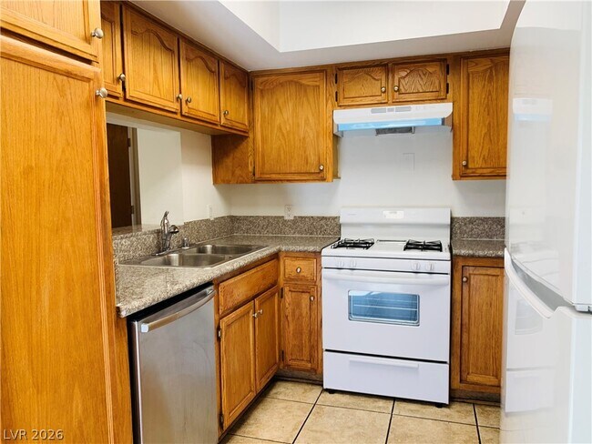 Building Photo - 4069 Nook Way