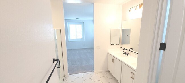 Building Photo - Union Park at Norterra