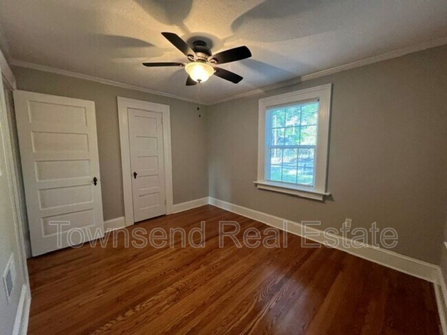 Building Photo - 508 Huske St