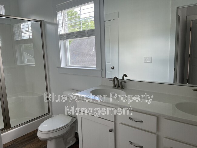 Building Photo - 153 Leeward Ln