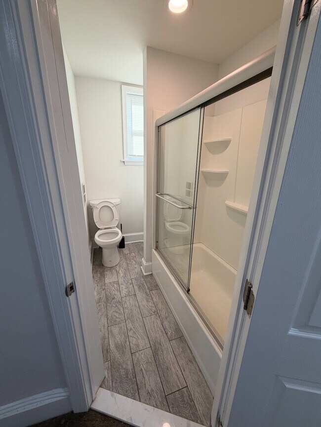 Building Photo - 1534 S 29th St