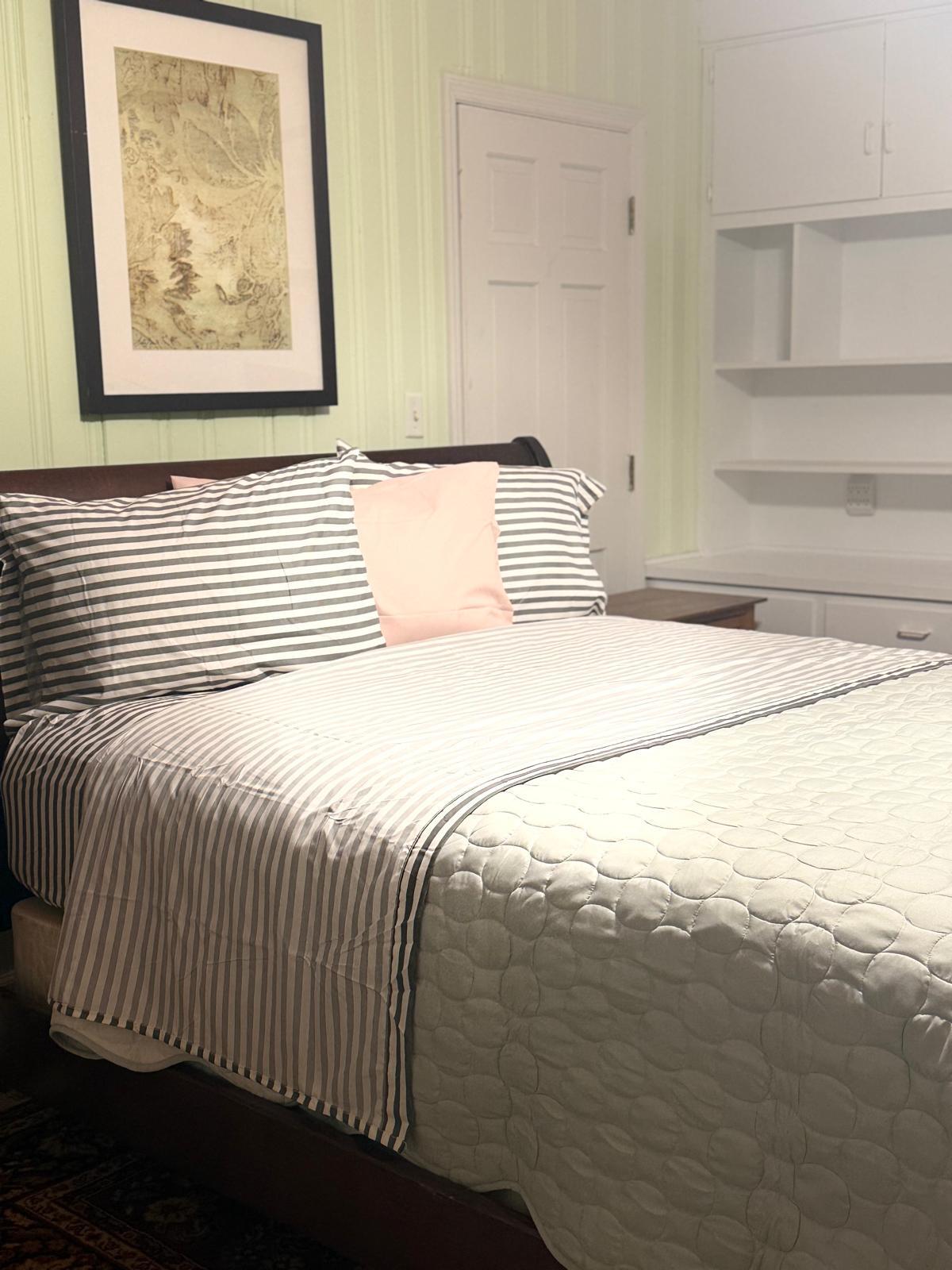 Building Photo - 5326 Main St