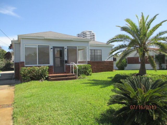 Primary Photo - Beautiful Beachside 2 Bedroom Home!