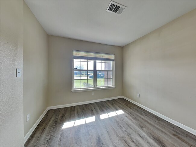 Building Photo - 18011 Kinsale Valley Ln