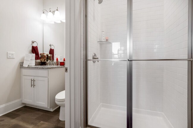 Building Photo - Beautiful Furnished Home in Olmstead