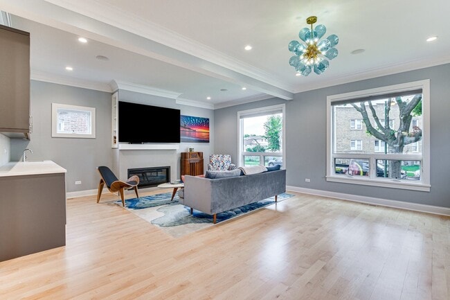 Building Photo - 4727 N Kiona Ave