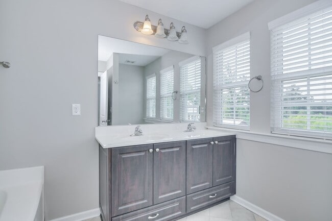 Building Photo - 407 Brantley Cove Cir