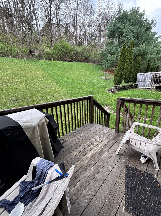 Building Photo - 864 Tremont St