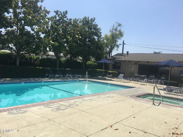 Building Photo - 436 Fairview Ave