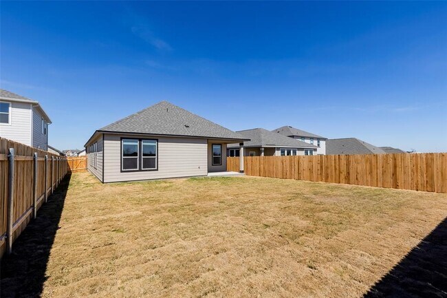 Building Photo - 1508 Carriageway Dr