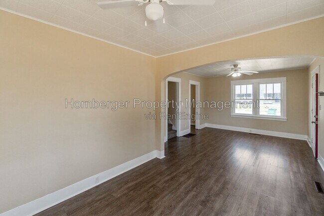 Building Photo - 2627 N Martin St