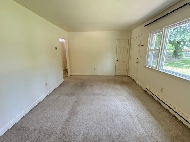 Building Photo - COME MEET YOUR NEW HOME!!!