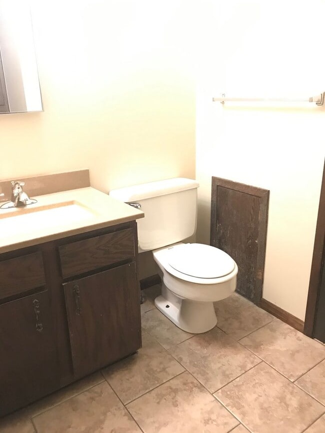 Building Photo - 2705-2707 28th Street