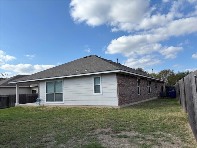 Building Photo - 1717 Bowerton Dr