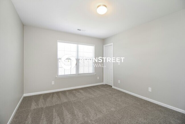 Building Photo - 3 Bedroom Pet-Friendly Home in Winston-Salem, NC with Main Street Renewal