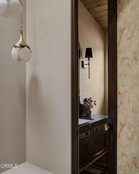 Building Photo - 12406 La Maida St