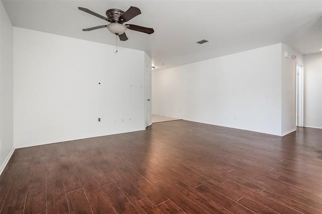 Building Photo - 2901 Saddle Dr