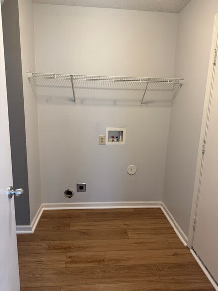 Building Photo - 4476 Norfleet St