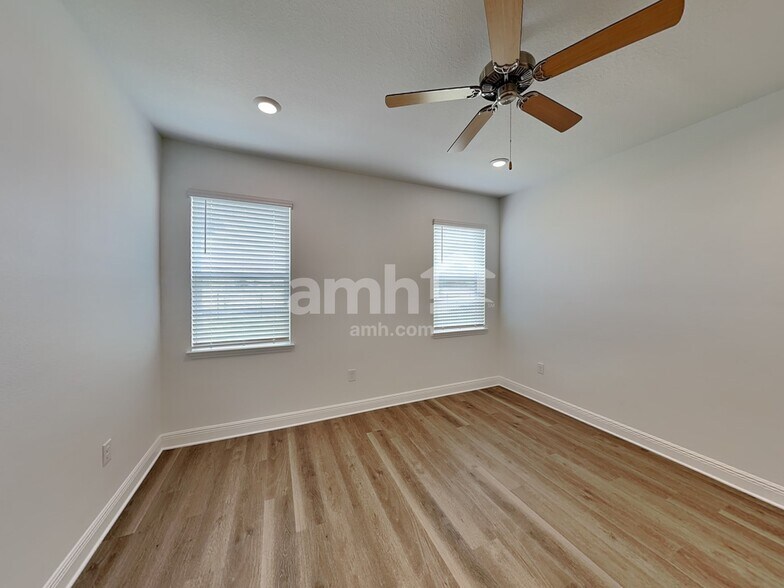 Building Photo - 14633 Cedar Trunk Ter