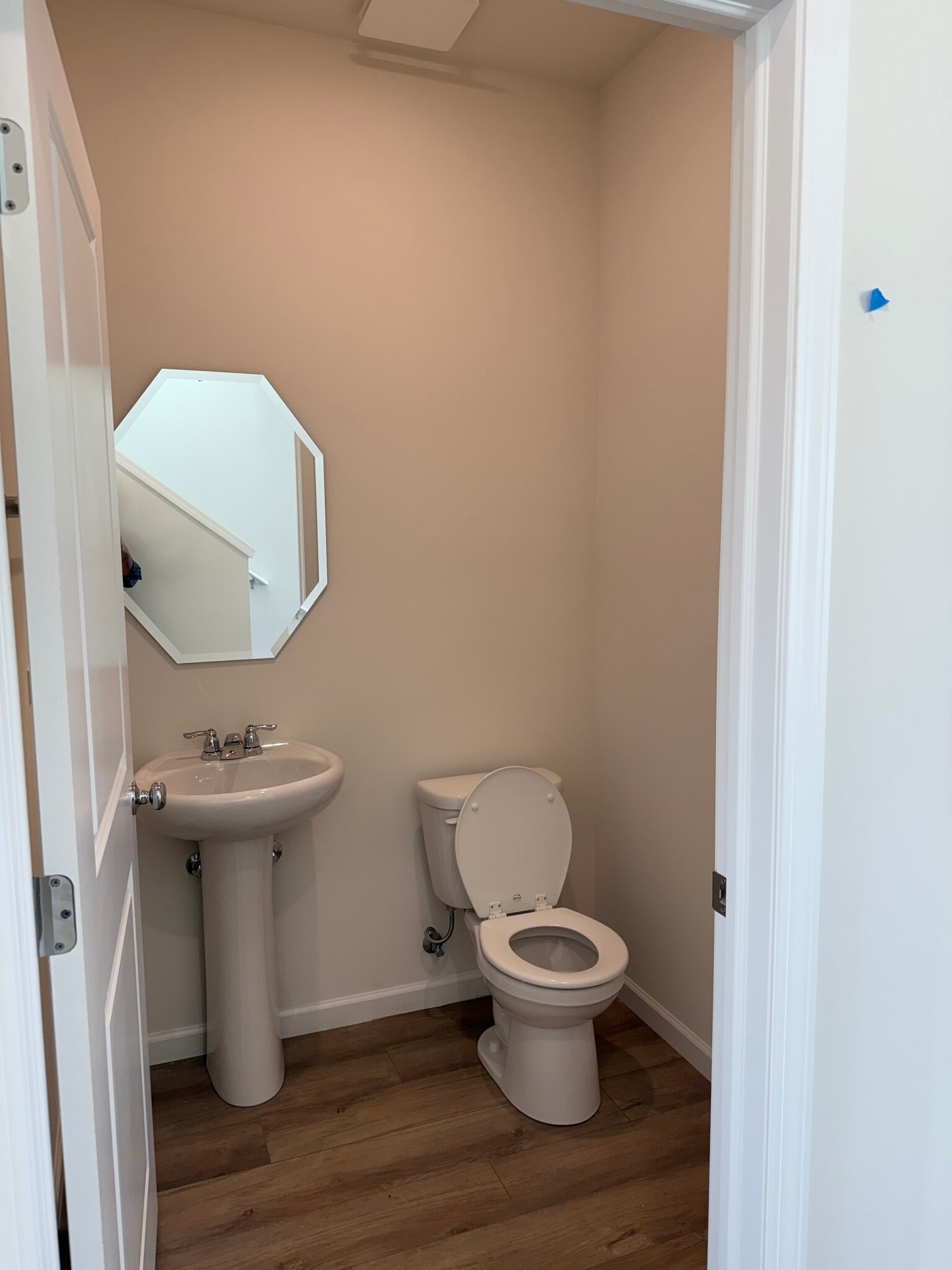 Building Photo - 2246 Horseshoe Cir