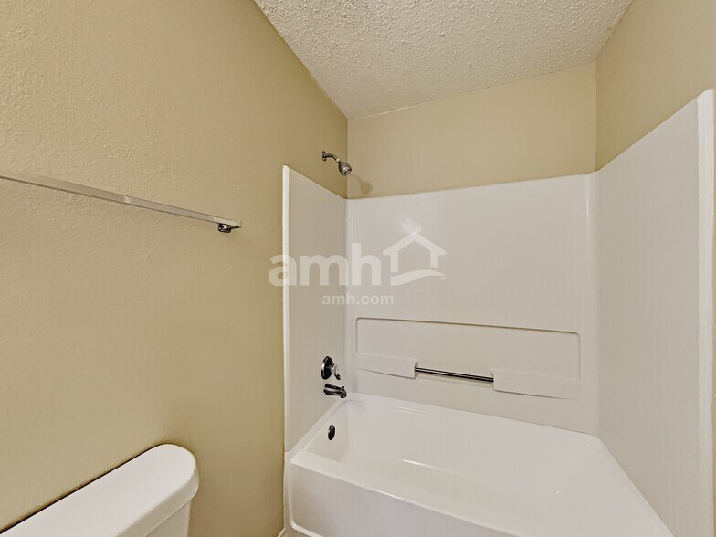 Building Photo - 2803 Quiet Plain Dr