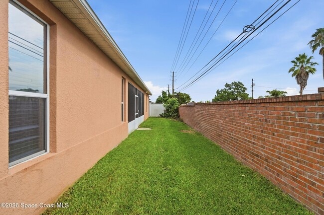Building Photo - 13618 Old Dock Rd