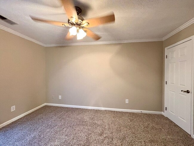 Building Photo - 23 Hulsey Cove