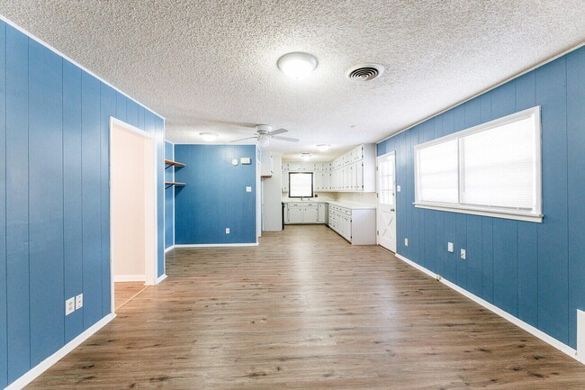 Building Photo - 5402 9th St