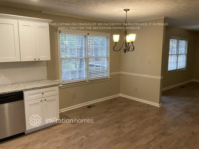 Building Photo - 130 Morning Mist Way