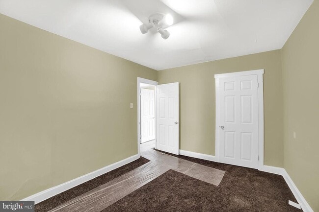 Building Photo - Coming Soon - Cozy 4 Bedroom, 1 Bath Home ...