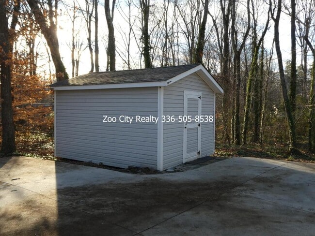 Building Photo - 1229 Appaloosa Trail