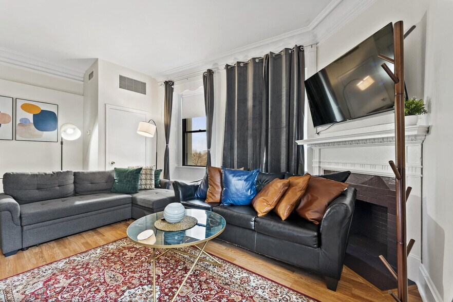 Building Photo - 60-62 Boylston Street-GO ID1240414P