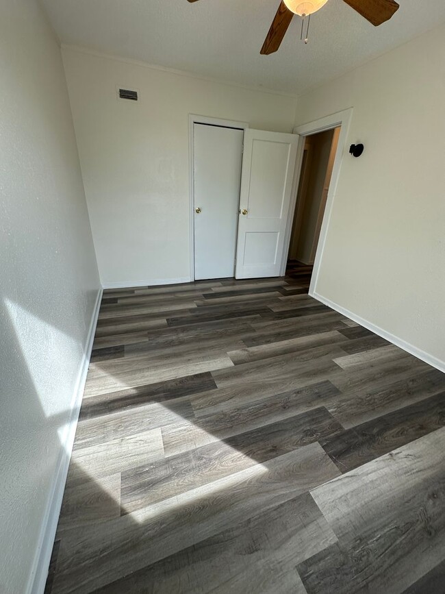 Building Photo - 29 Riley Manor Cir