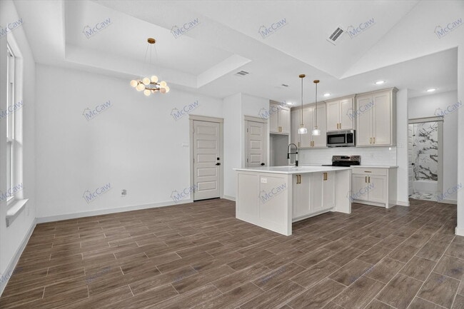Building Photo - 5849 Black Pine Cir