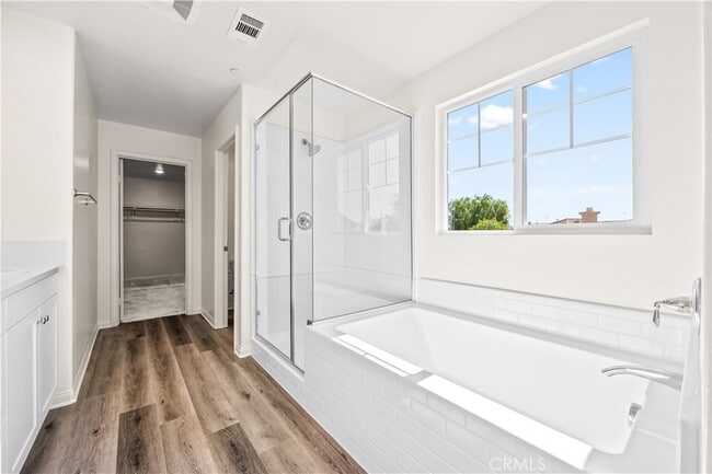 Building Photo - 12511 Ava Loma St