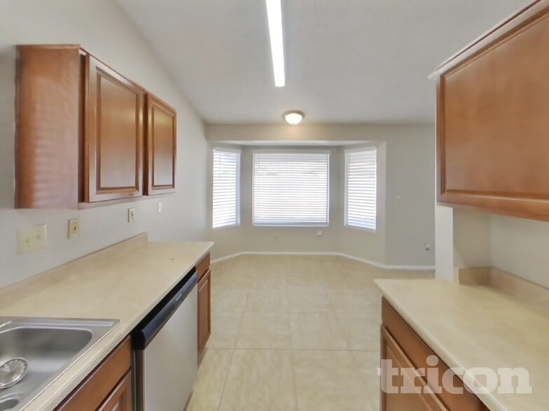 Building Photo - 8519 N 55th Ave