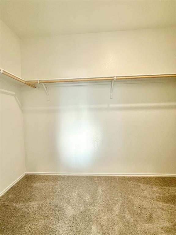 Building Photo - 131 Keefer