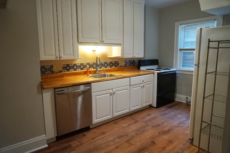 Building Photo - 2200 Cottage Grove Ave