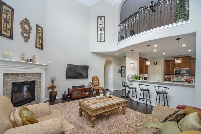 Building Photo - 23523 San Ricci Ct