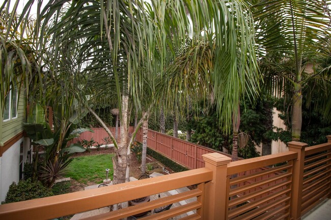 Building Photo - Stunning Coastal Rental in Encinitas!