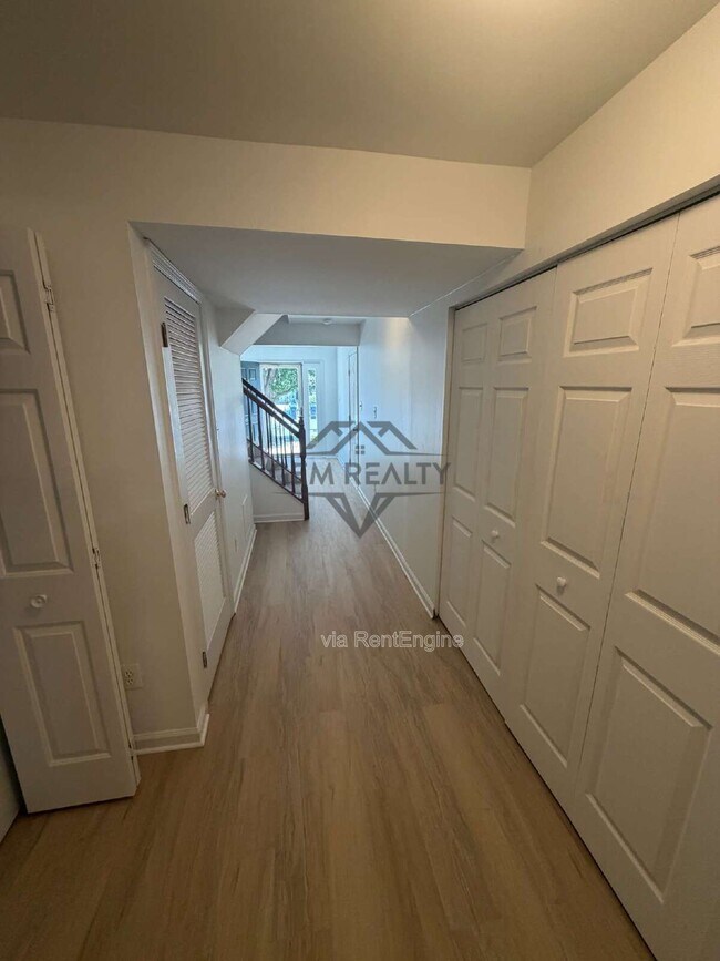 Building Photo - 4710 Turnberry Dr